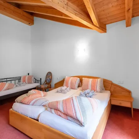 Apartment Wooded In L Ngenfeld With A Great View Langenfeld